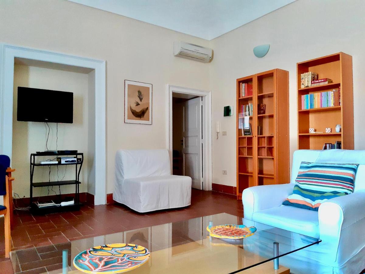 Elegante Appartamento In Palazzo Storico Ortigia Syrakus Exterior foto