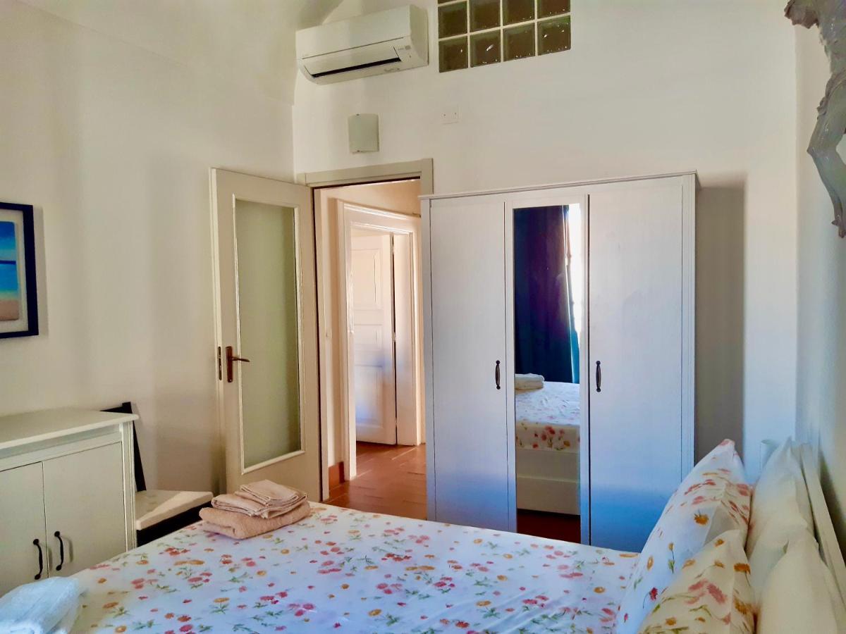Elegante Appartamento In Palazzo Storico Ortigia Syrakus Exterior foto
