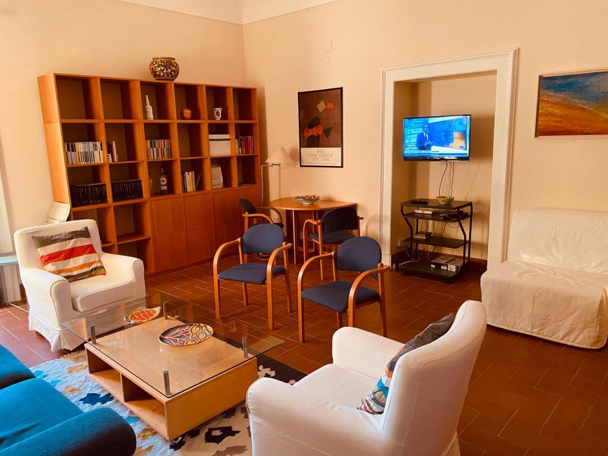 Elegante Appartamento In Palazzo Storico Ortigia Syrakus Exterior foto